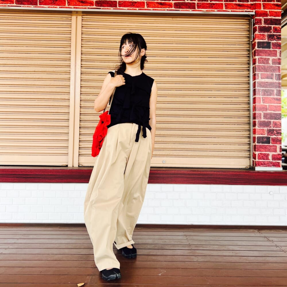 【 notch. by yui 】タックワイドコクーンパンツ
Ray BEAMS　フロント リボン ノースリーブ トップス
BROWN THEATRE PRODUCTS × FREAK'S STORE/ブラウン バイ シアタープロダクツ 別注 メッシュフリルシューズバッグ/シアー トートバッグ