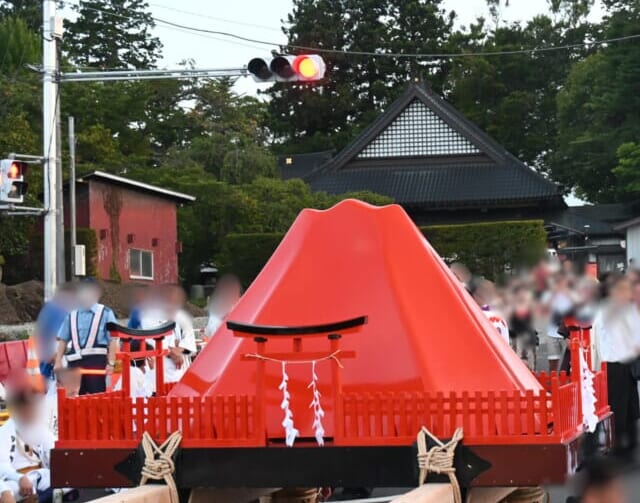 吉田の火祭り 御山神輿