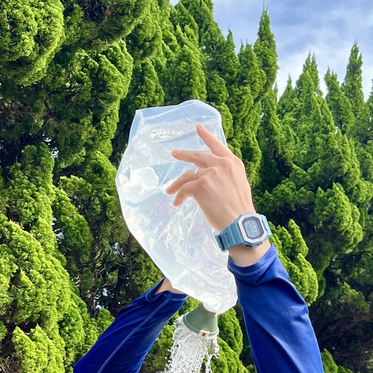 水