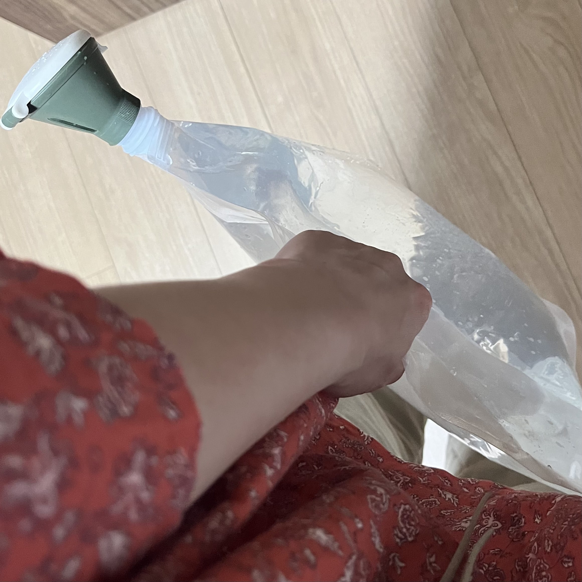 水