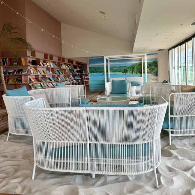 リゾナーレ熱海 「ソラノビーチ Books&Cafe」