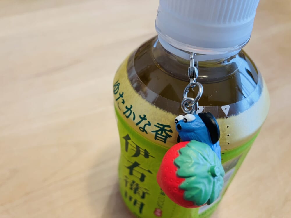 パペットスンスン
ガチャガチャ
めじるしアクセサリー
ペットボトル