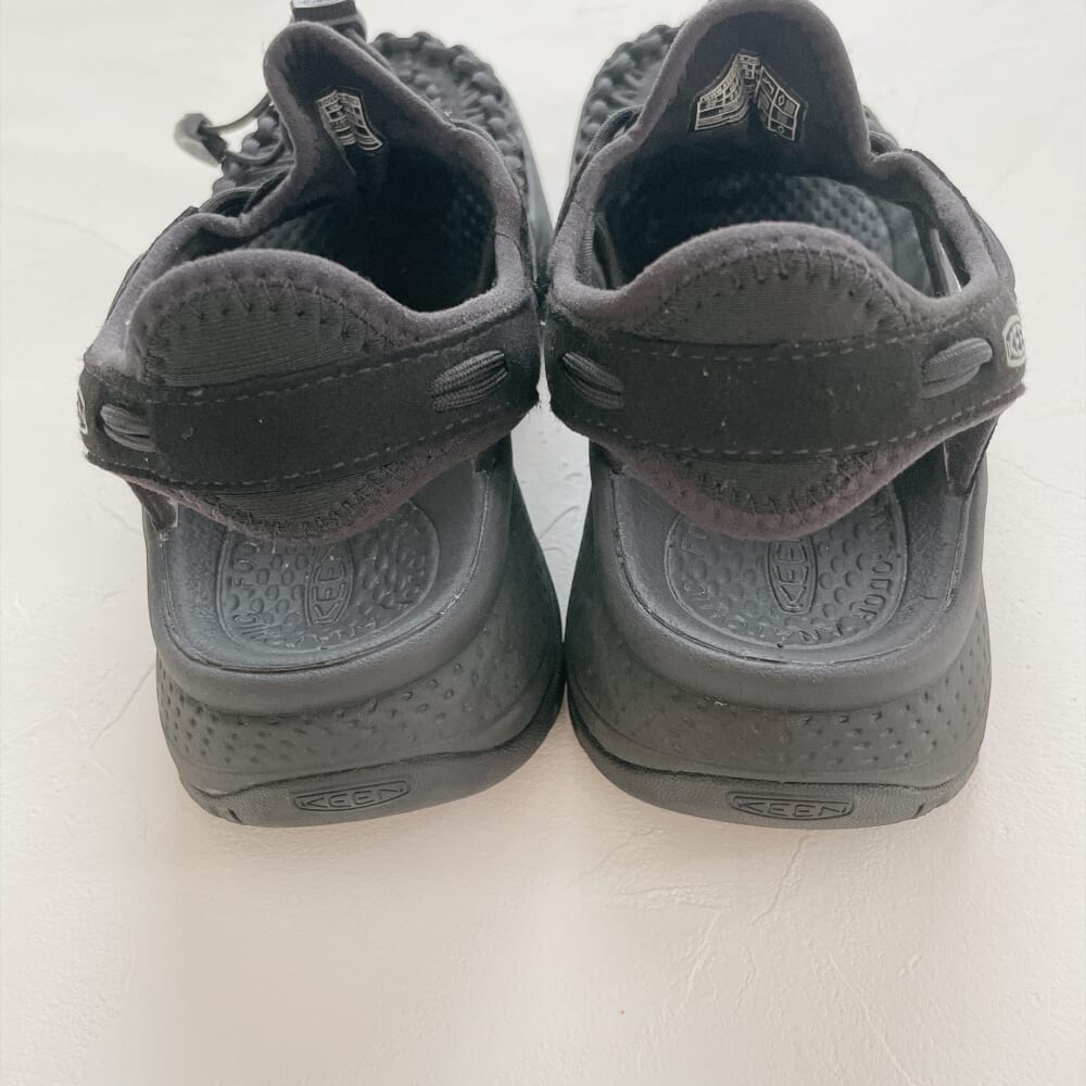 keen サンダルUNEEK ASTORIA