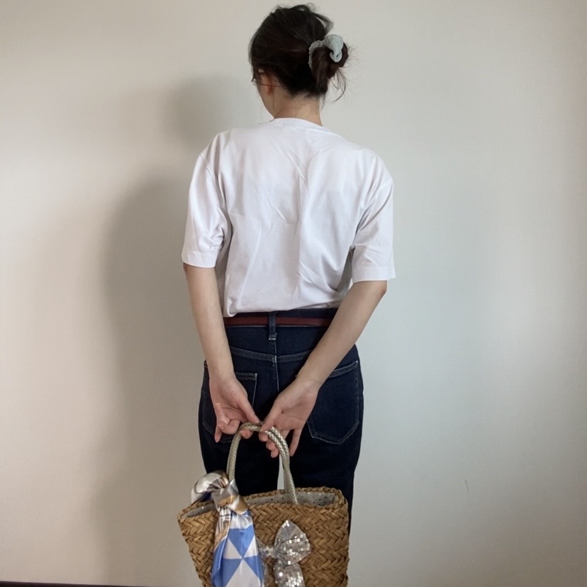 シュシュ ヘアアレンジ Tシャツ