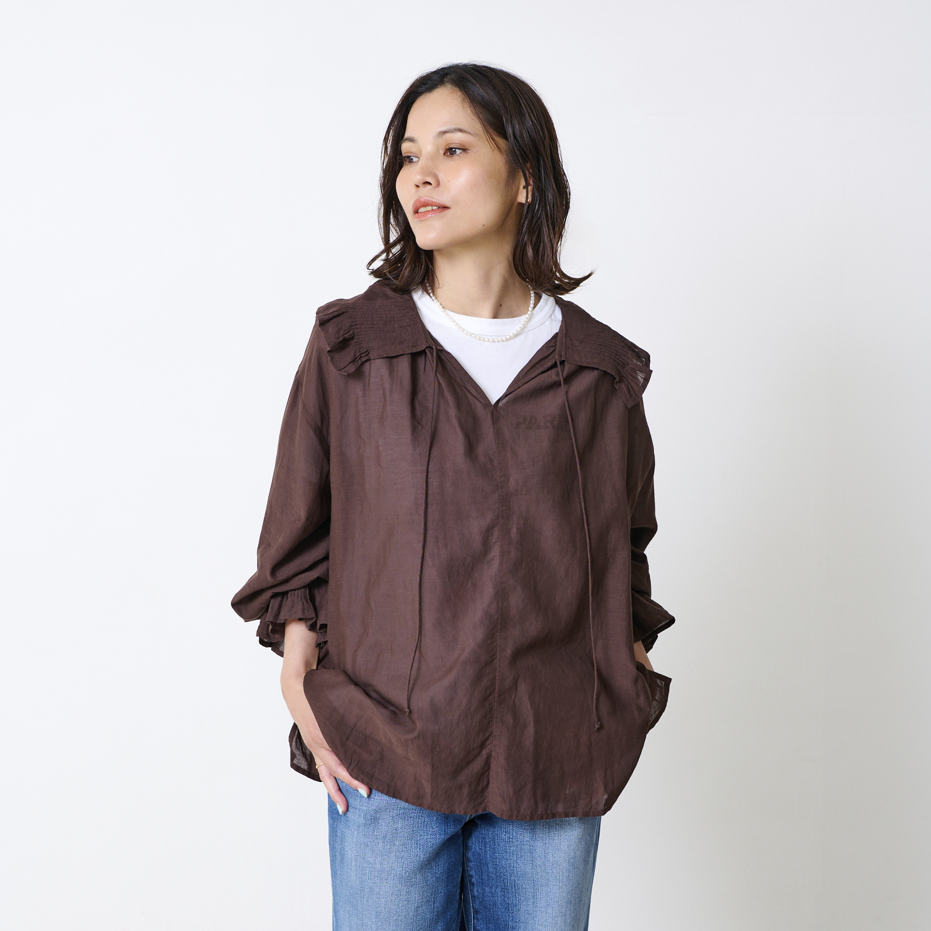 【LEE別注】COTTON RAYON PINTUCK COLLAR BLOUSE 着こなし