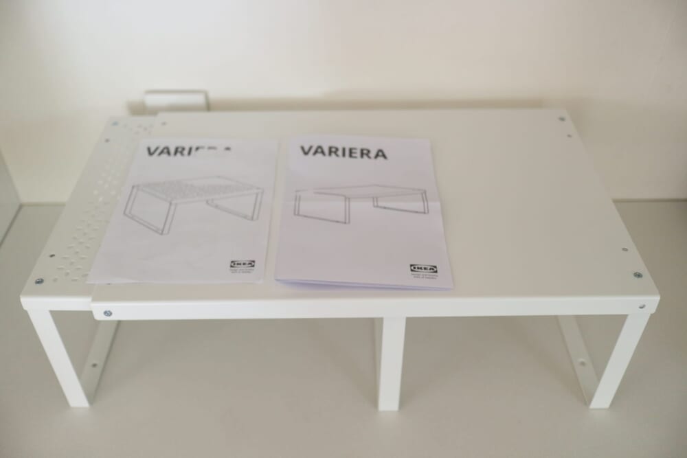 IKEA　食器棚