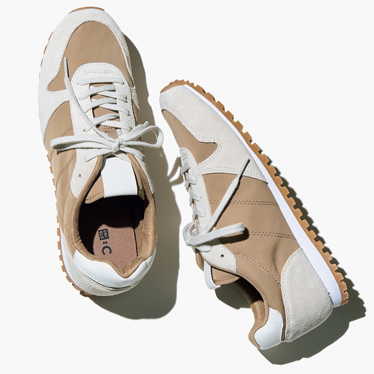 【UNIQLO(ユニクロ)】「コンビネーションスニーカー」¥4990
