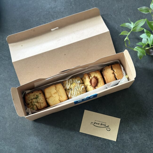 UNI COFFEE ROASTERY BON BON 米粉スコーン
