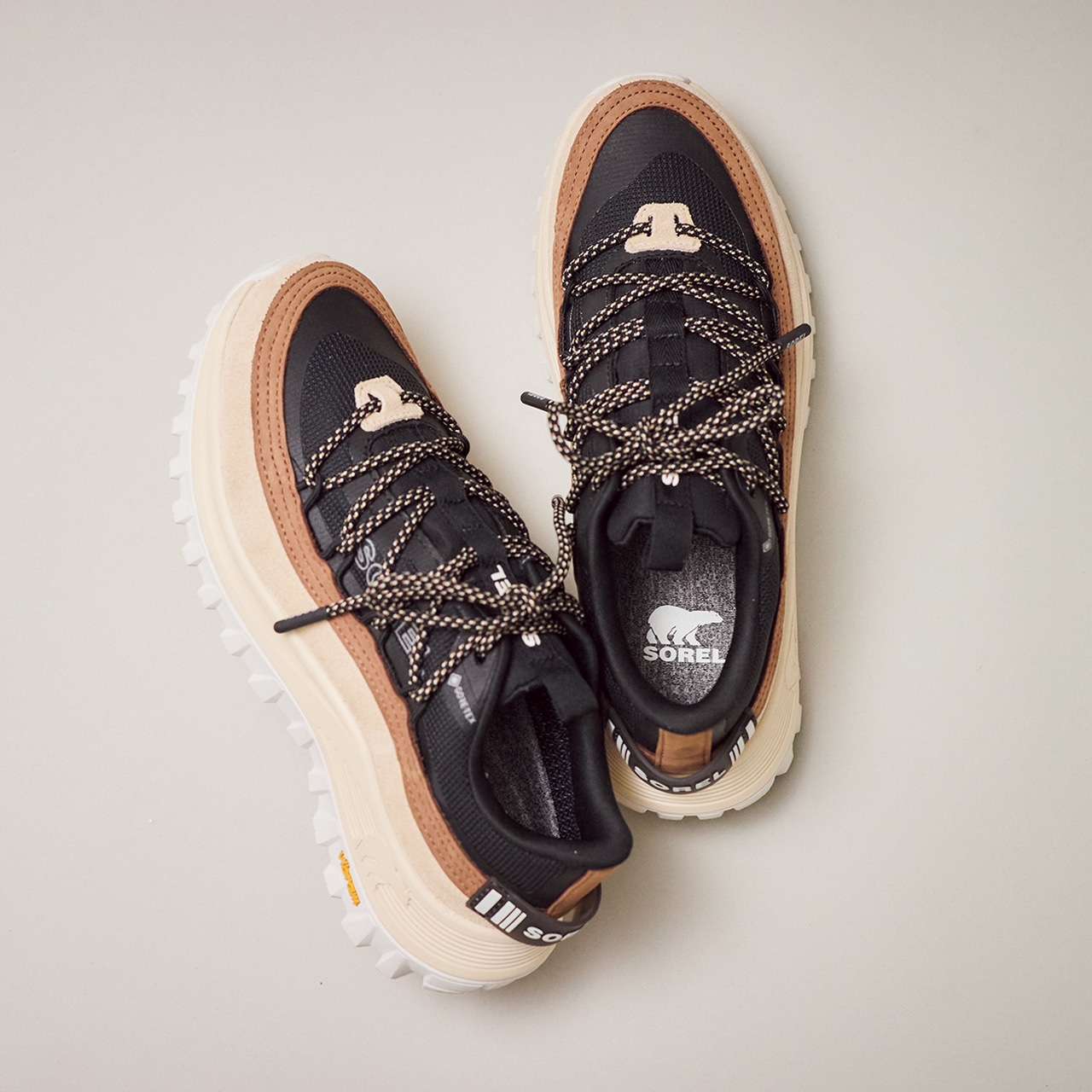 SOREL(ソレル)の防水スニーカー【CALLSIGN HORIZON™ LOW GTX】¥31900