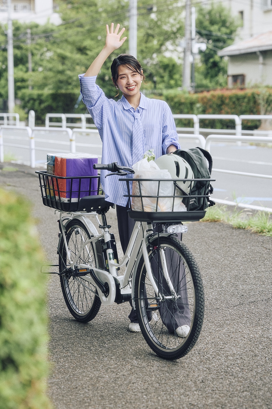「エナシス ミー」で日用品の買い出しに出かけるLEE100人隊TBりーぬさん