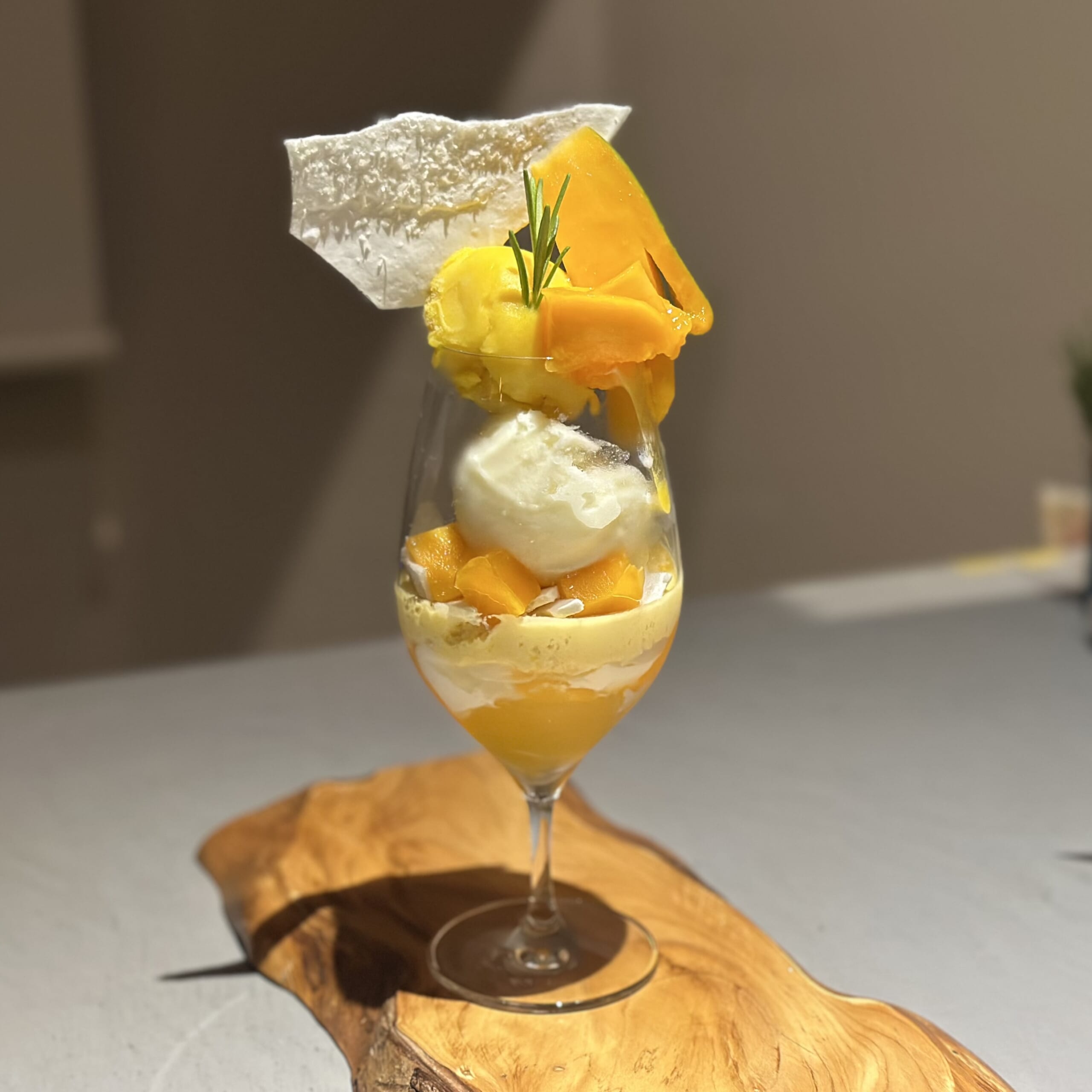 石垣島カフェ 石垣島パフェ nicchi