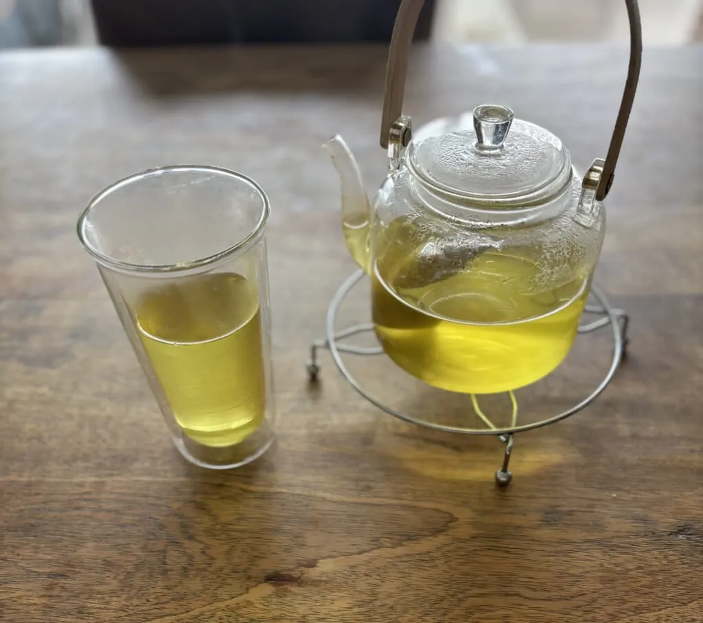 【ツルヤ】「韃靼そば茶」淹れたところ