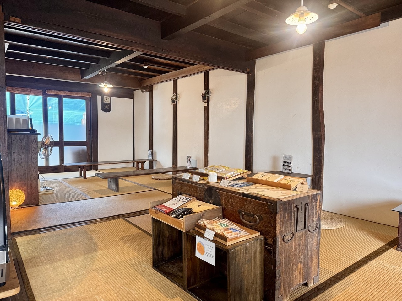 御手洗の古民家カフェ「船宿カフェ 若長」内観