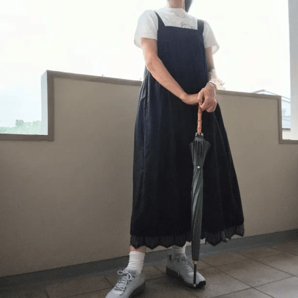 マーガレット ハウエル「WOMEN V2 GORE-TEX HIKING SHOES」コーデ