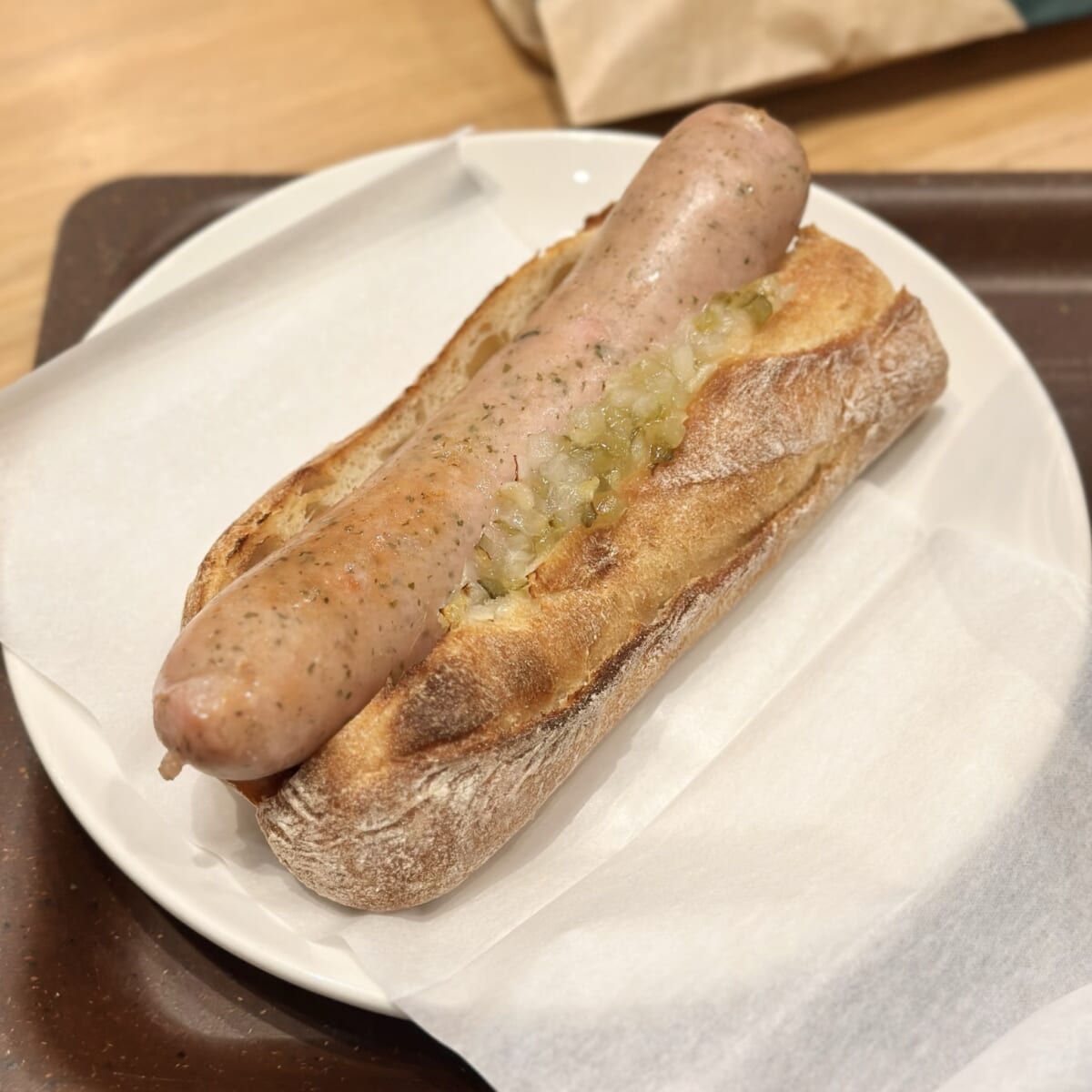 スタバのスターバックス バゲットサンド「ハーブソーセージ」