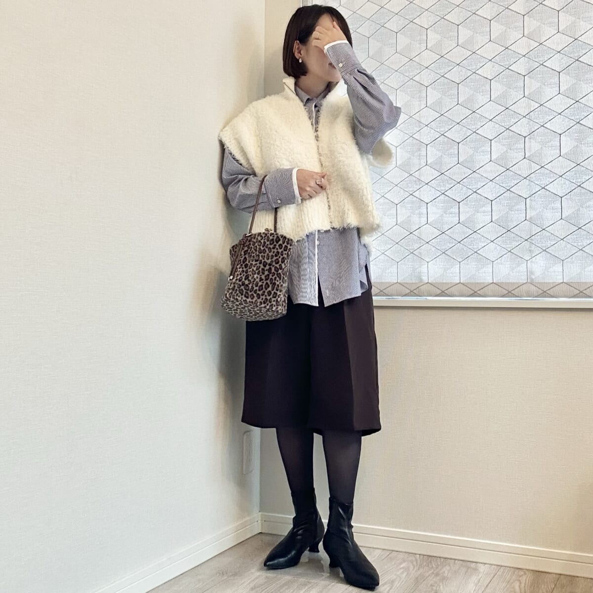 大人のハーフパンツコーデ　最高気温21度の秋コーデ