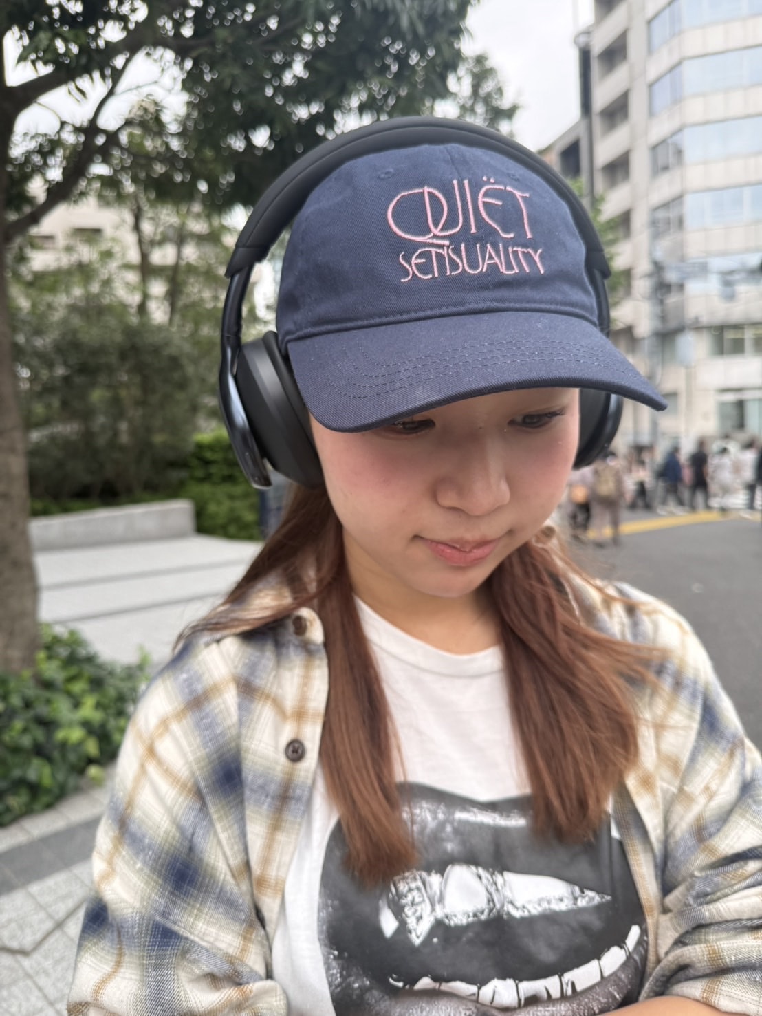 徳永千夏さん紹介 キャップ CREDONA QUIET SENSUALITY CAP 寄り