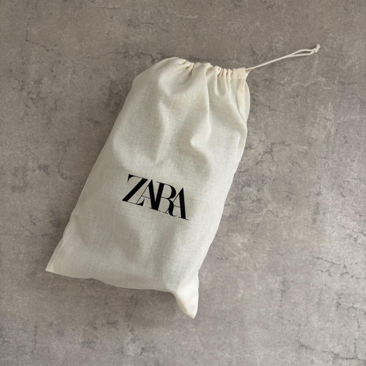 ZARA リボンローファー 40代