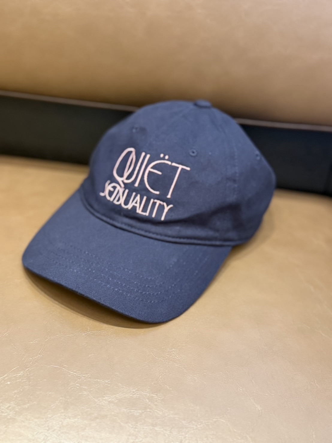 徳永千夏さん紹介　キャップ 　CREDONA QUIET SENSUALITY CAP