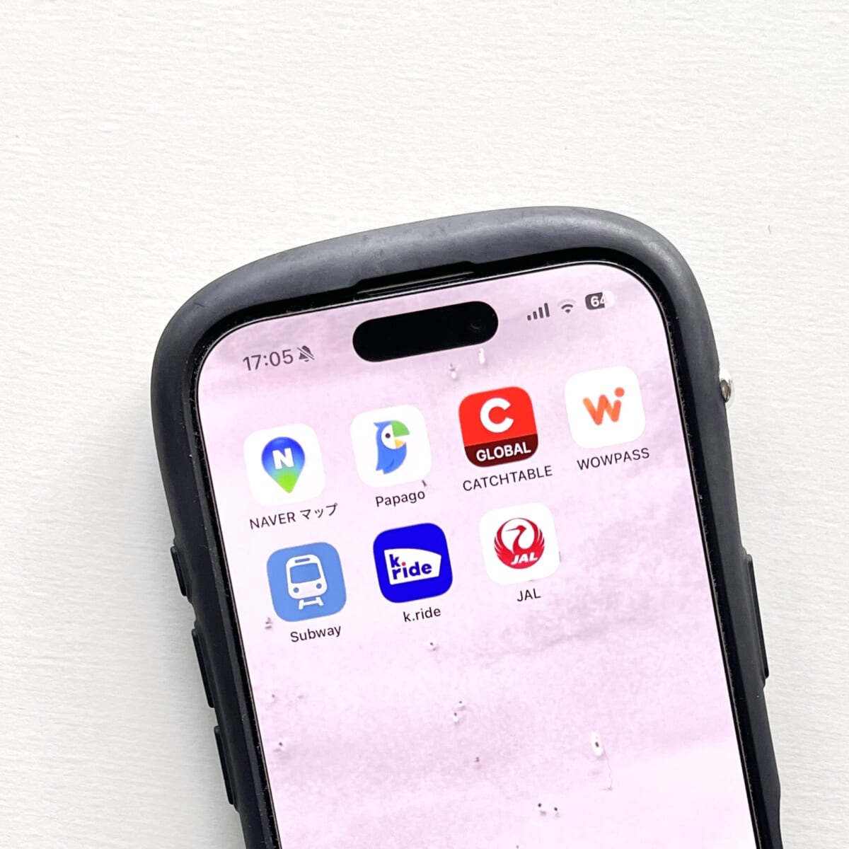 韓国旅行に便利なNAVERマップ、Papago、CATCHTABLE、WOWPASSなどのアプリが並ぶスマートフォン画面