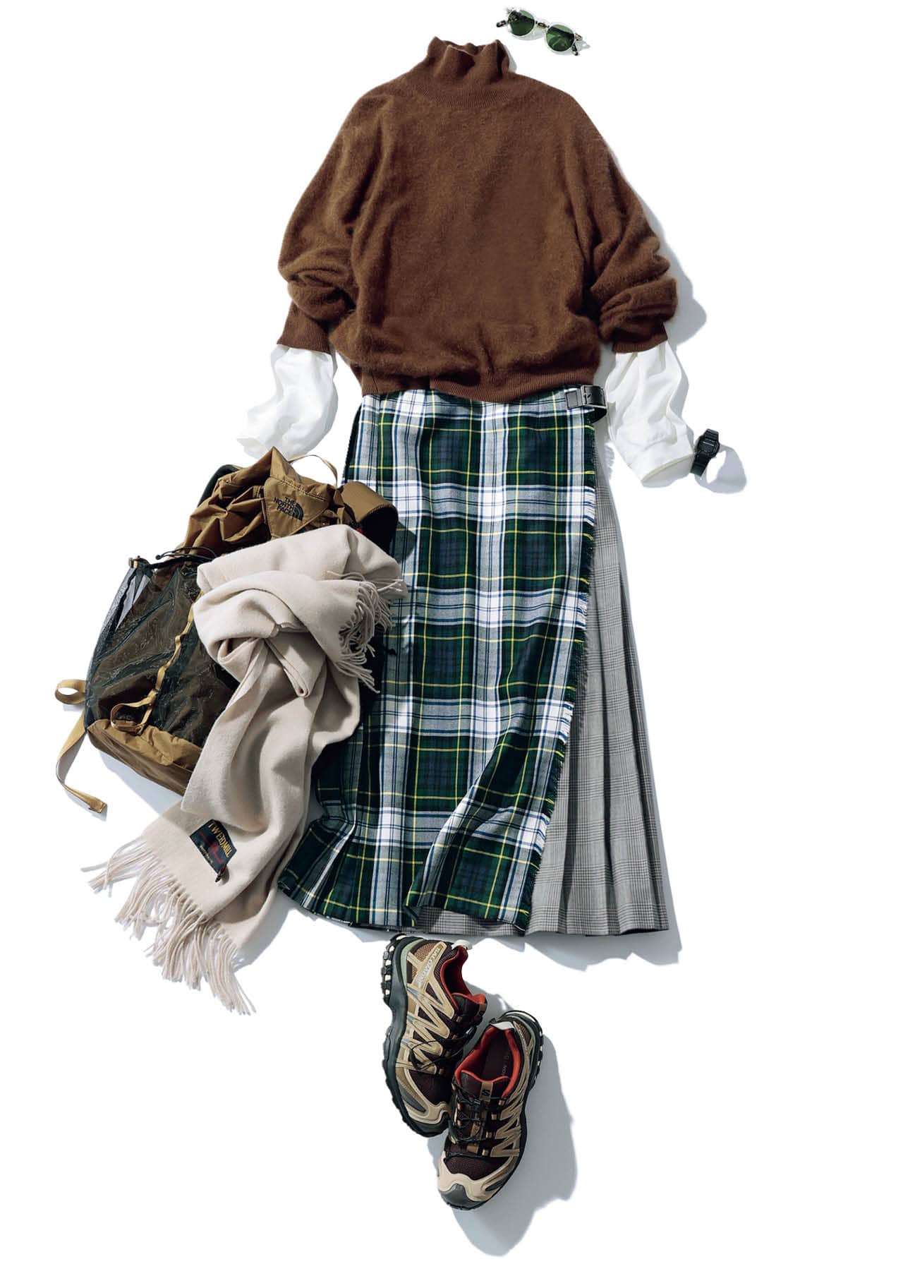 20th Anniv. LEE限定 12closet(トゥエルブクローゼット)【石上美津江さんコラボ】極上ウールハイネックニットと20th Anniv. LEE限定 O’Neil Of Dublin(オニール オブ ダブリン)【石上美津江さん別注】パネルキルトスカートのコーデ
