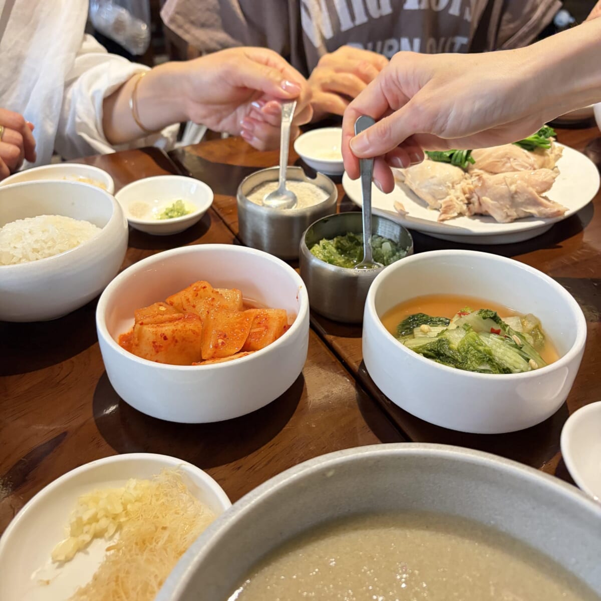 韓国　ムグオク　ランチ