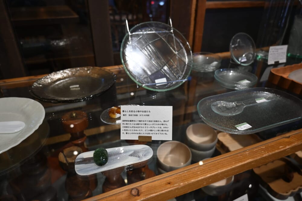 長野県 諏訪市 リビセン 1階