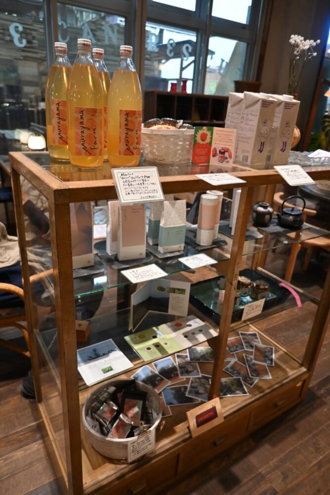 長野県 諏訪市 リビセン カフェ