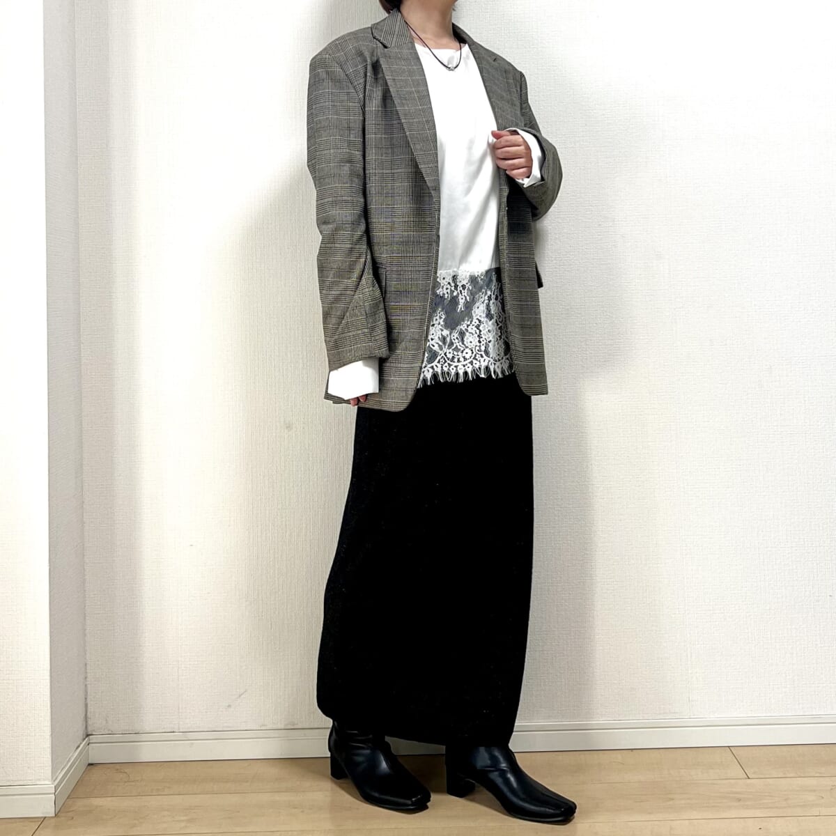 レース　レイヤード　ファッション　コーデ　秋コーデ