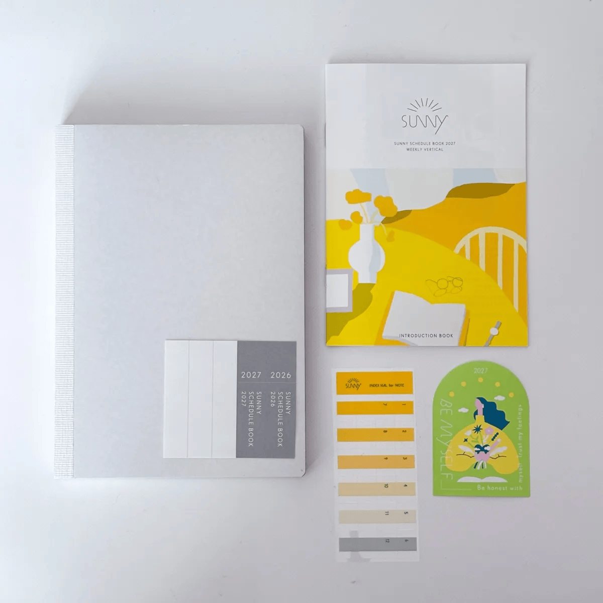 【いろは出版】「SUNNY SCHEDULE BOOK ウィークリー手帳リフィル《2027年/1月始/B6サイズ》」セット内容