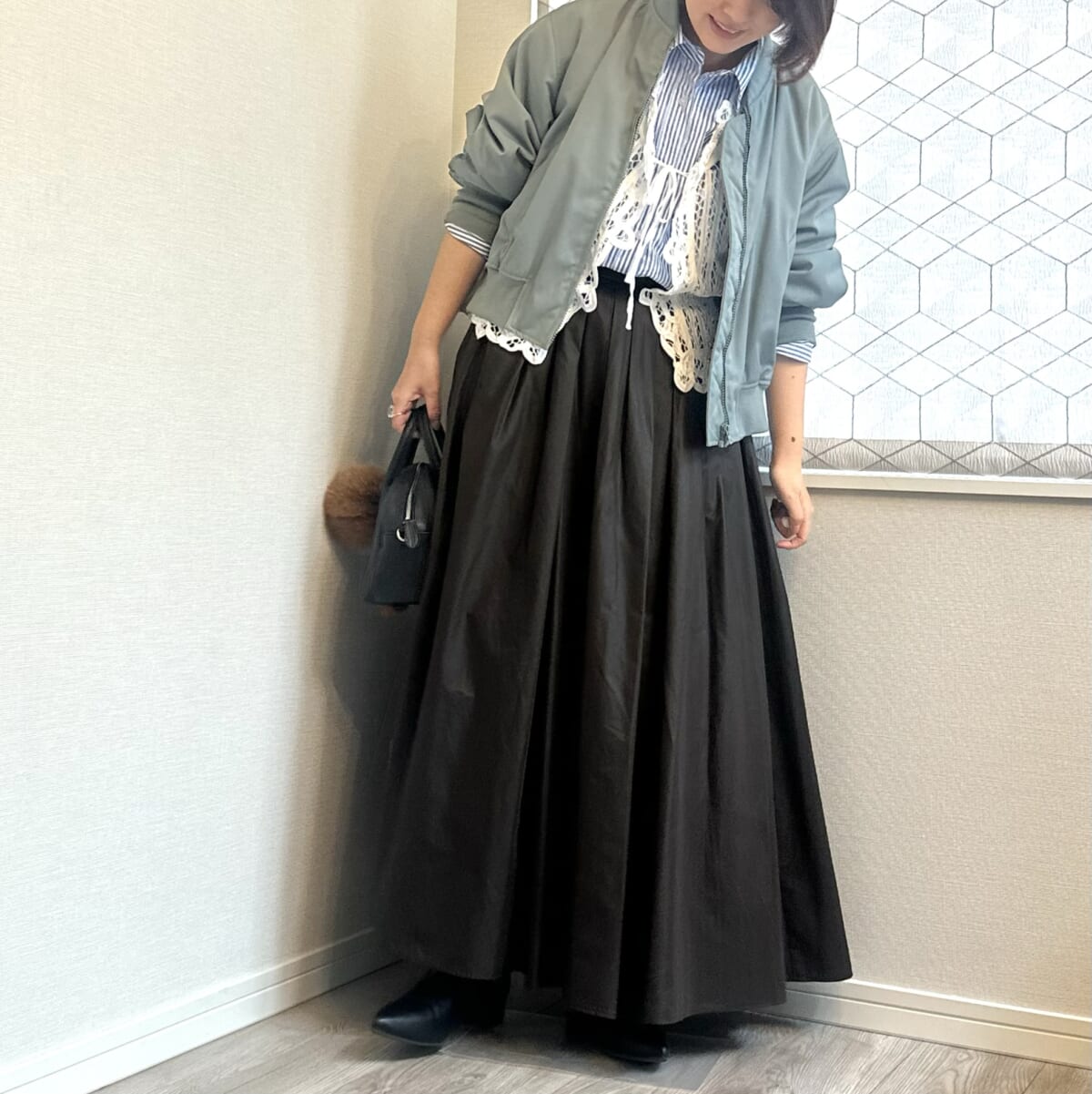 30代ママユニクロコーデ カーキアウターの秋コーデ