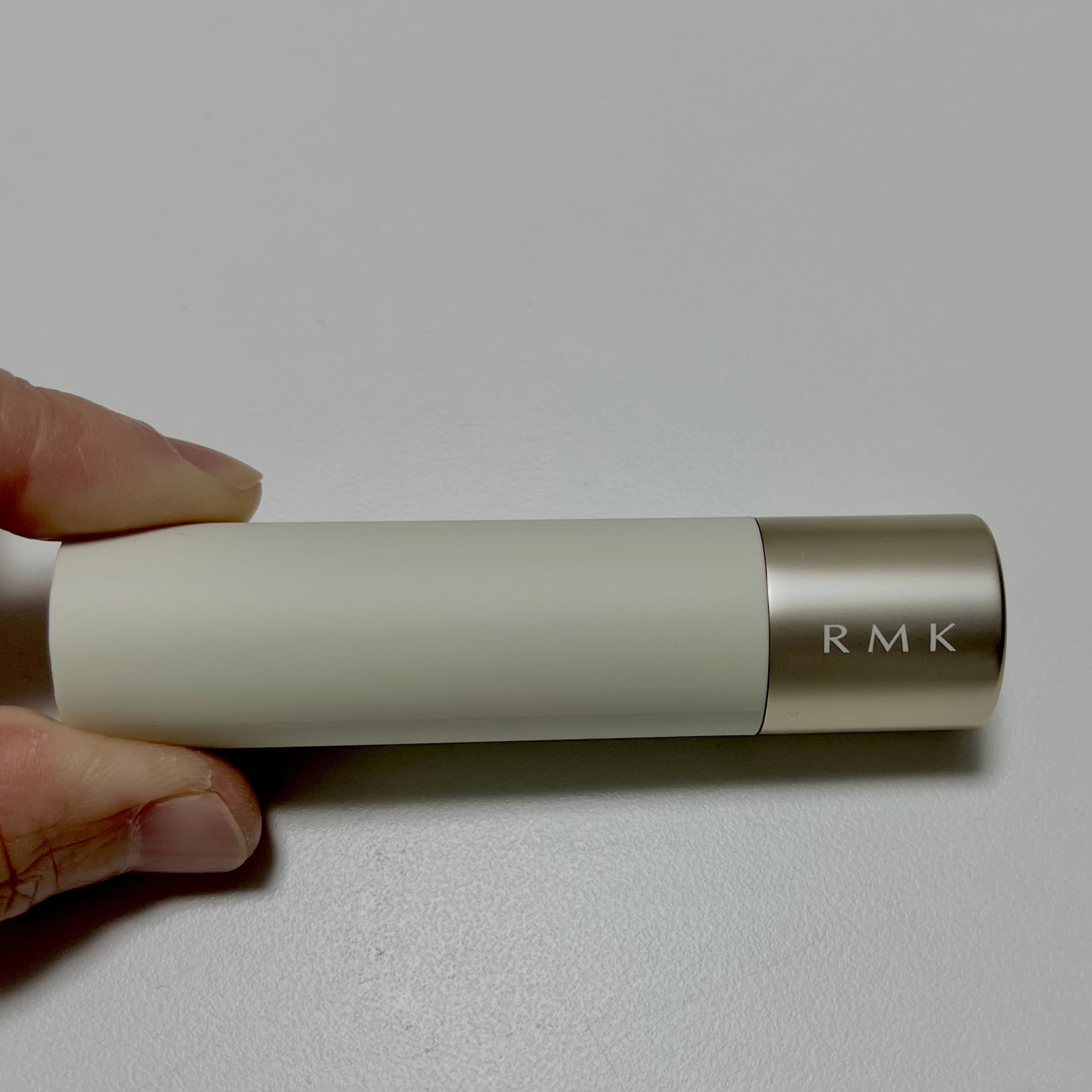 口紅　リップ　化粧品