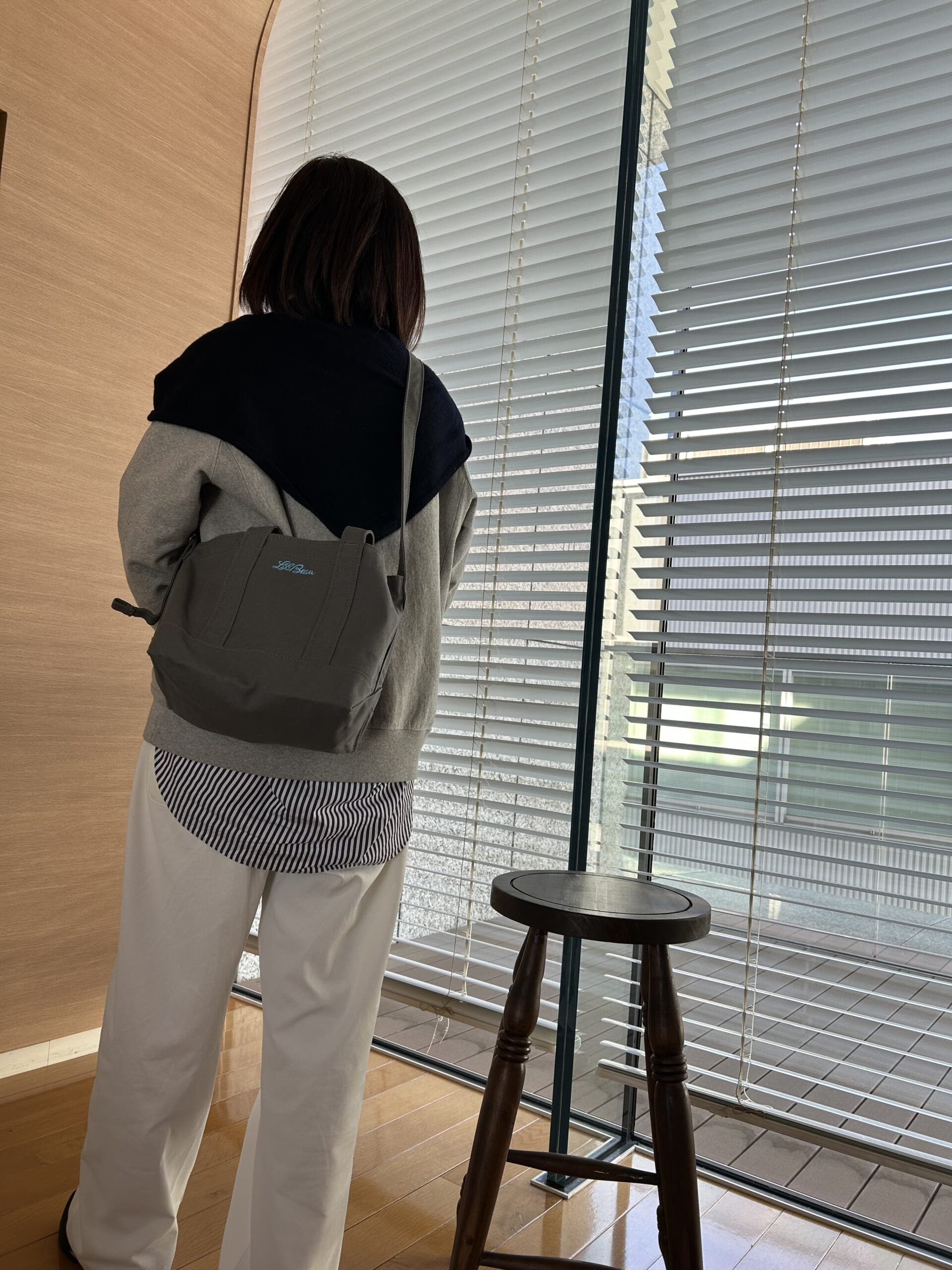 12closet LEEマルシェ 白パンツ 大人カジュアル 多機能ザ・エブリバディパンツ 多機能 LEEマルシェ エルエルビーン